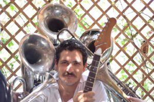 Tambobrass Inmortal la III caravana